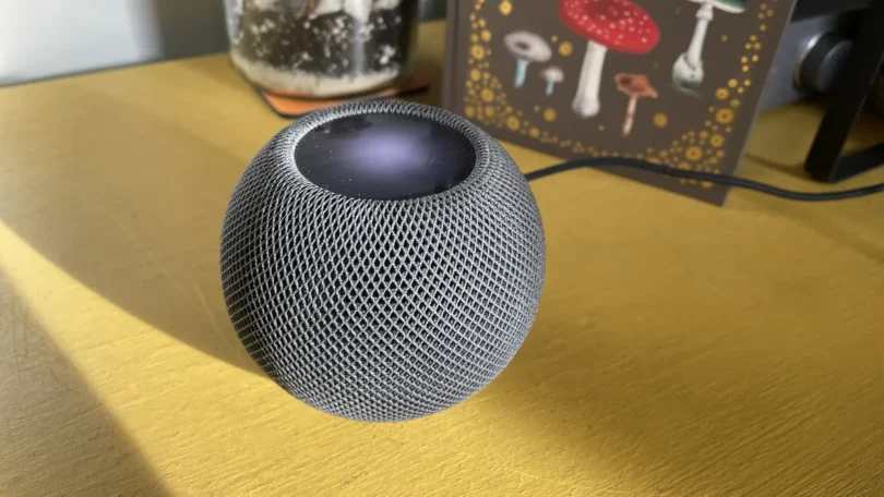 Apple HomePod Mini speaker